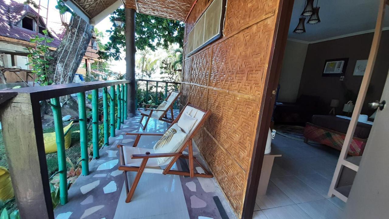 On Board Panglao Beach Hostel & Resort ダオ エクステリア 写真