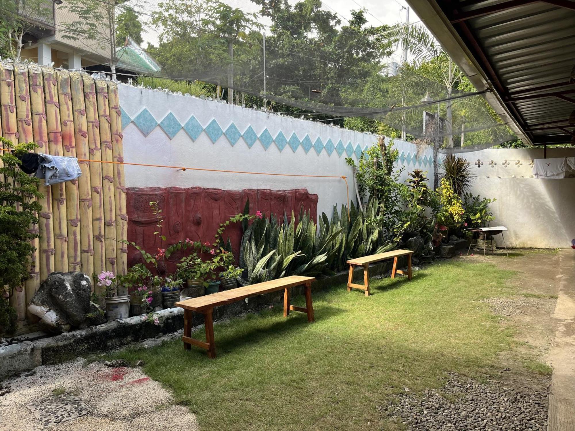 On Board Panglao Beach Hostel & Resort ダオ エクステリア 写真