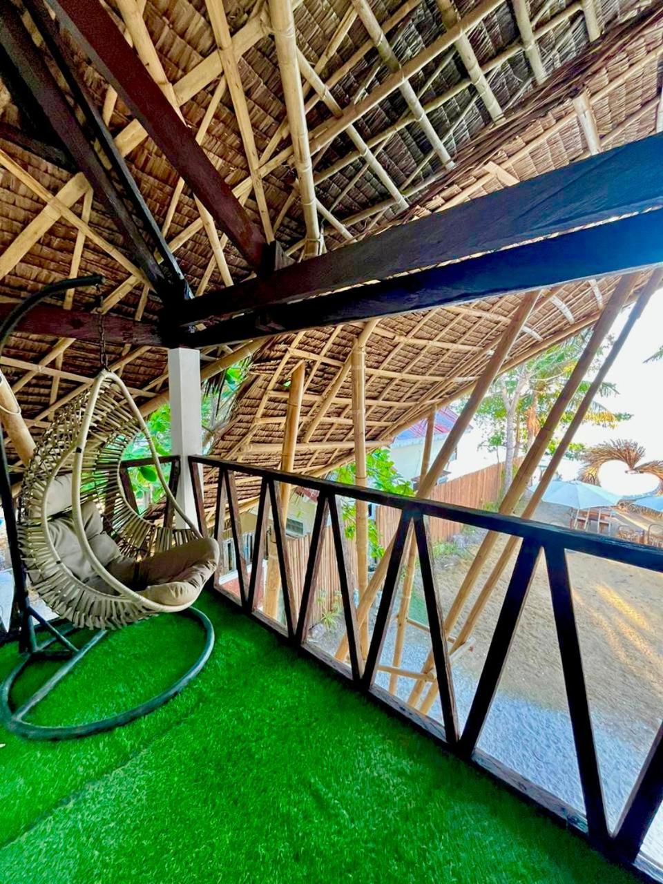 On Board Panglao Beach Hostel & Resort ダオ エクステリア 写真